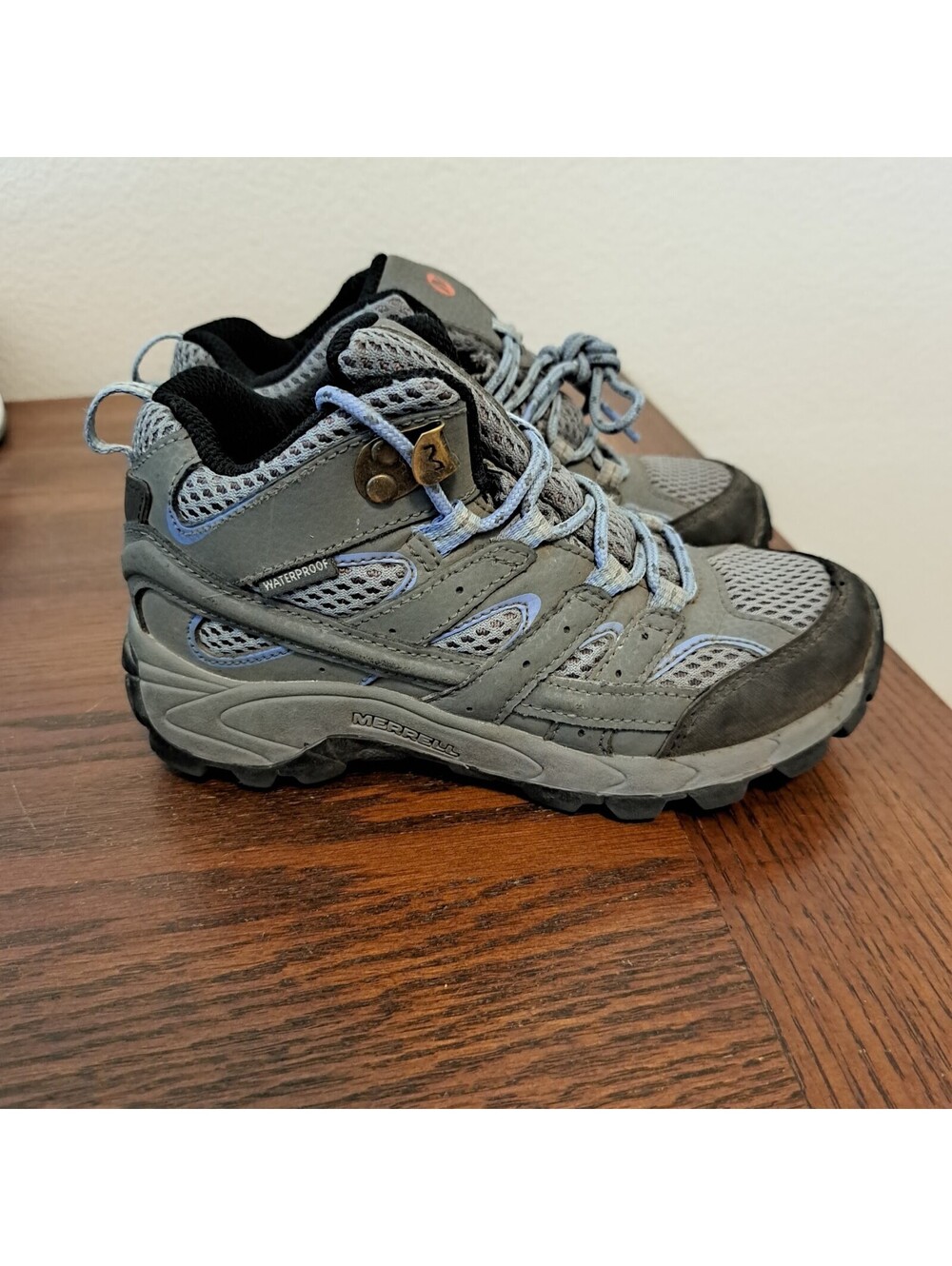Merrell MOAB 2 Mid Waterproof Hiking Shoes Kids Size 12.5 Grey black rubber